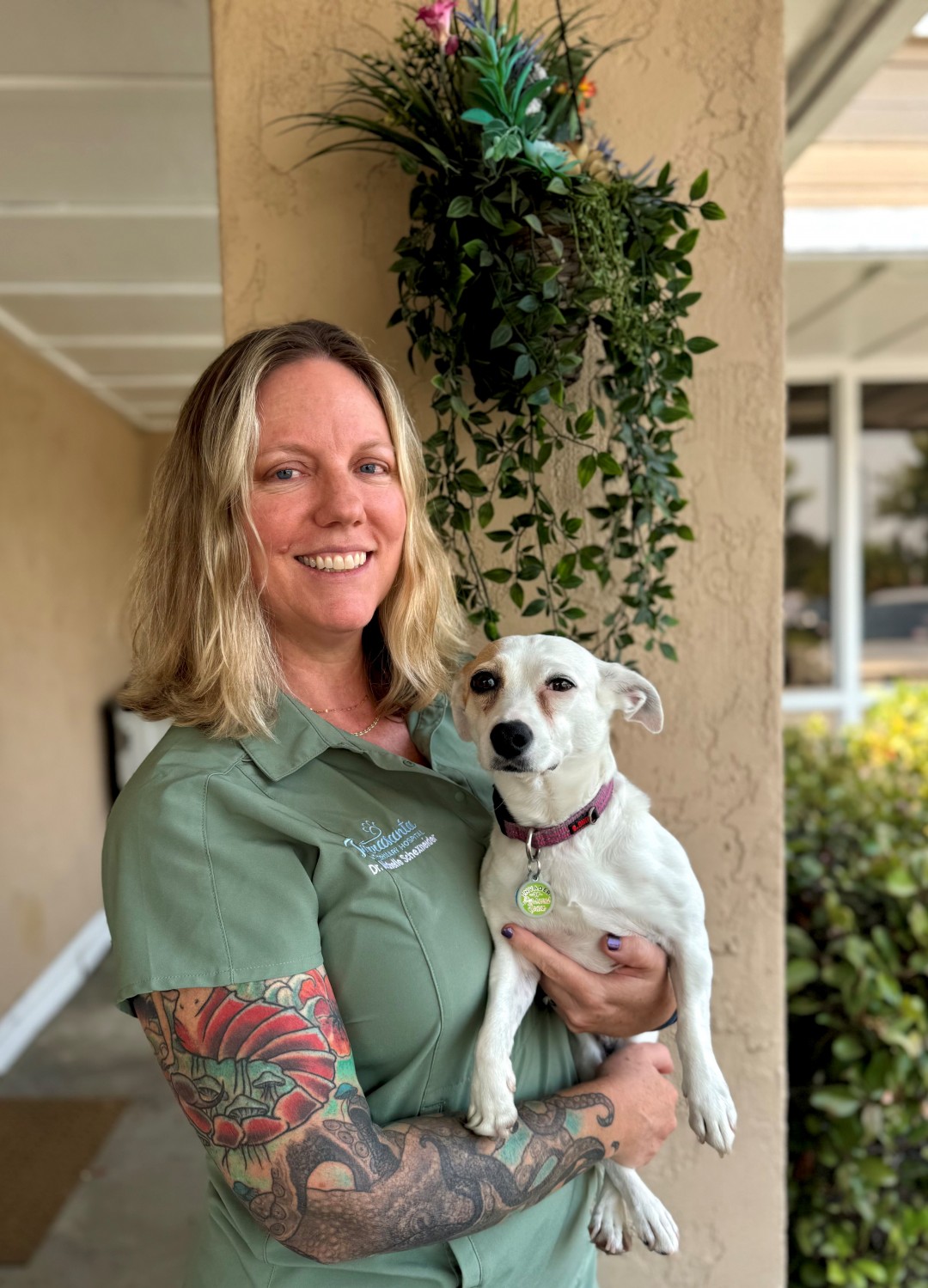 Dr. MICHELLE SCHEXNEIDER D.V.M. Dr. MICHELLE SCHEXNEIDER D.V.M.